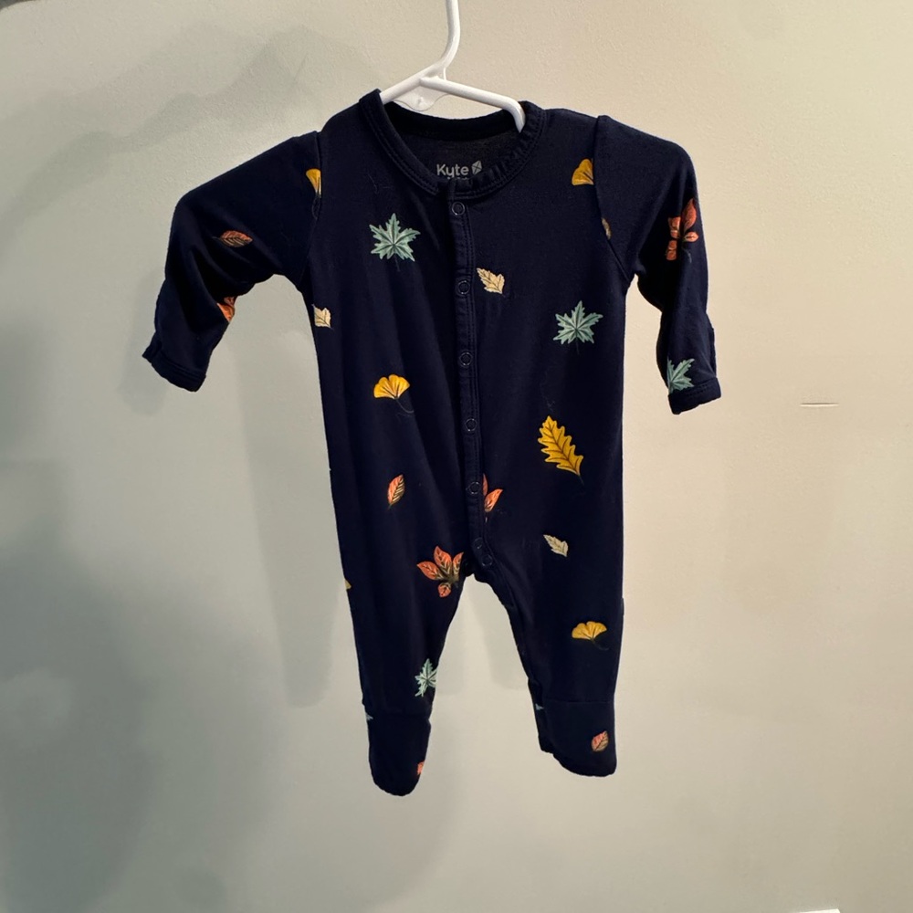 Kyte Newborn EUC Romper in Foliage